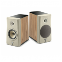 Focal Kanta N°1 Walnut / Ivory Mat Front