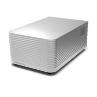 IsoTek V5 Titan Stříbrná