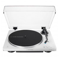 audio-technica AT-LP70XBT bíla